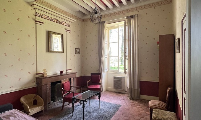 Le Donjon House | Tranquil Retreat at Maison au Calme - Family Friendly Stay