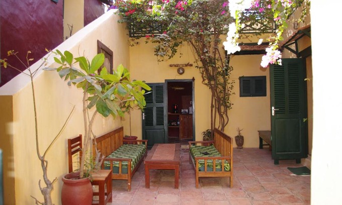 Dakar House | Charming Maison Augustin LY: Oceanfront Getaway Awaits
