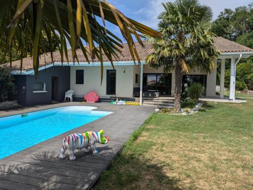 Soyaux House | Maison avec jardin clos et piscine privée - FR-1-653-279