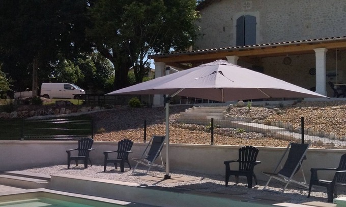 Bertric-Buree House | Tranquil Maison with Pool in the Heart of Périgord