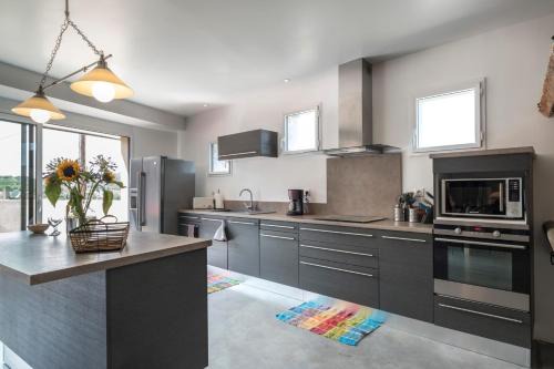 La Digne-d'Aval House | Inviting Maison with Private Pool and Terrace in La Digne d'Aval