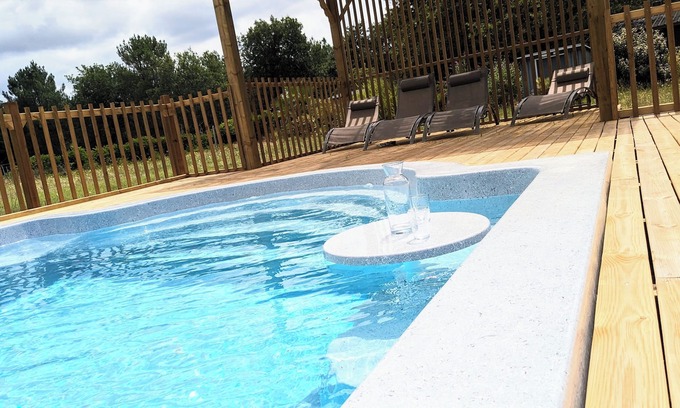 Escource Villa | Maison Avec Piscine Dans Quartier Calme à 20 Minutes des Plages