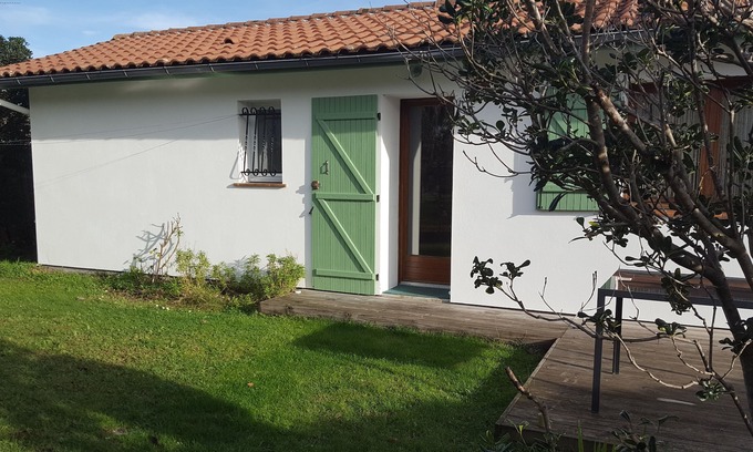 Biscarrosse House | Serene Maison BISCARROSSE with Garden and Ocean Views