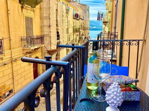 Old Town Apartment | Discover Family-Friendly Bordonaro Deluxe - 4-Star Comfort