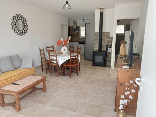 La Bastide-Puylaurent Bed & Breakfast | Relaxing Retreat at Maison Calme - Pet and Child Friendly!