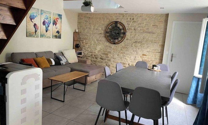 Alencon House | Inviting Maison Chaleureuse Near City Center - Rated 10/10