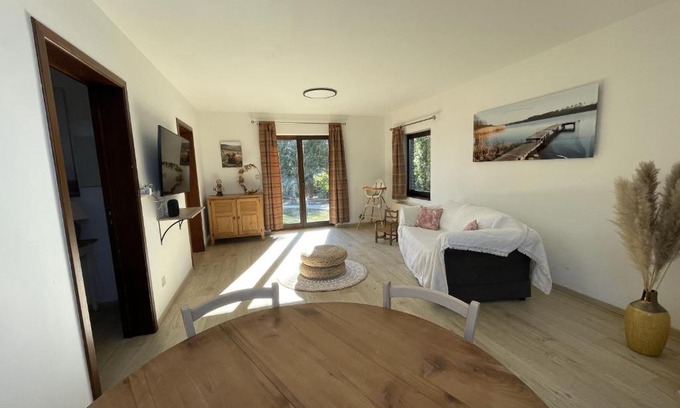 Genappe Apartment | Inviting Maison Chaleureuse in Genappe with Hot Tub & Kitchen