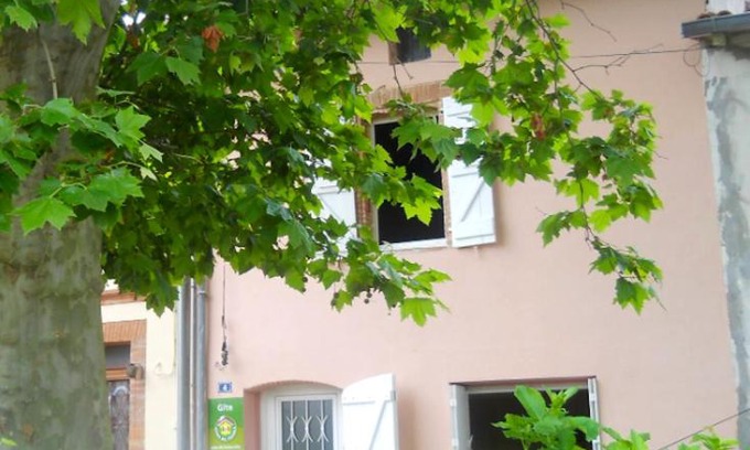 Aignes House | Welcoming Maison de Campagne in Aignes with Fenced Garden