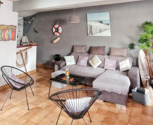 Vaux-sur-Mer House | Inviting Maison in Vaux sur Mer with Family-Friendly Garden