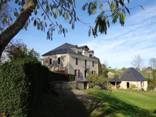 Peyrouse House | Maison Chez Caussade