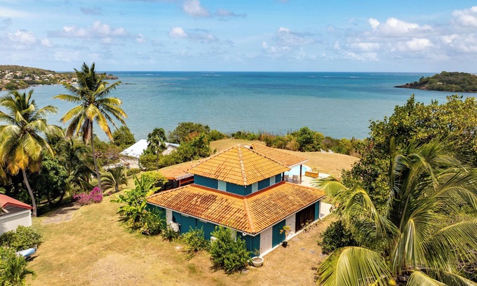 Le Francois House | Experience Maison d'Ô Pointe Thalémont with Pool & Sea Views