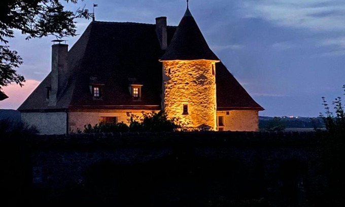 Le Theil House | Highly Rated Maison d'Hôte du Chateau de Fontariol Stay