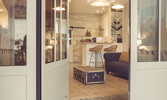 Chablis Cottage | Charming Maison d'hôtes in Chablis with Family Amenities