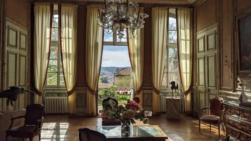 Le Puy-en-Velay House | Elegant Maison d'hôtes with Top Amenities and 9.6 Rating