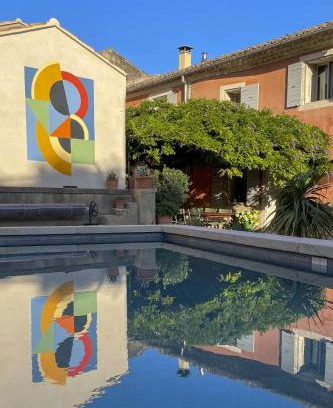 Robion Bed & Breakfast | Oceanfront Retreat: Maison d'hôtes Kazaart - Guest Rated 9.8