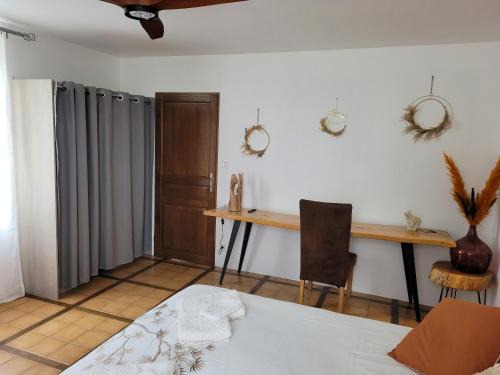 Villenave Bed & Breakfast | Experience Oceanfront Relaxation at Maison d'Hôtes Labastide
