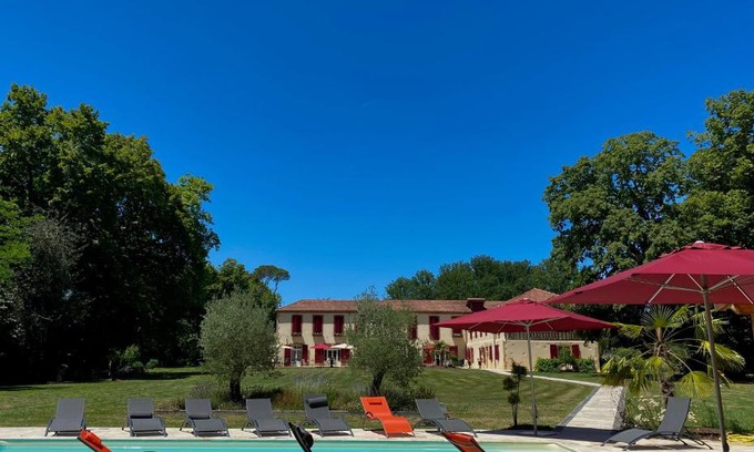 Mirande Bed & Breakfast | Experience Maison D'hôtes Sainte-Marie: 4-Star Oceanfront Retreat