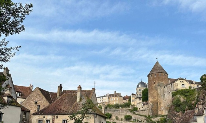 Semur-en-Auxois House | Cozy Maison Just 10 Minutes from Medieval City Center