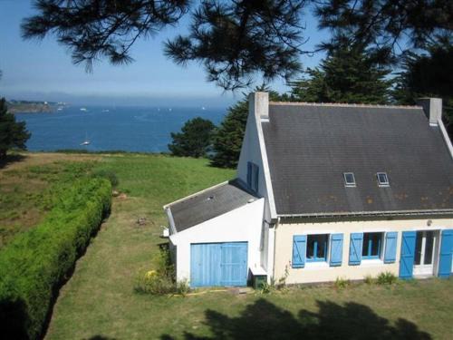 Le Palais House | Family-Friendly Retreat at Maison Le Palais - 9.2/10 Rated