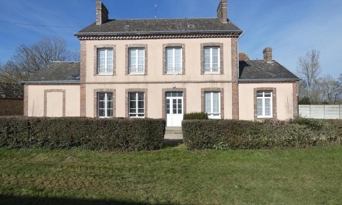 Nonvilliers-Grandhoux House | Family-Friendly Maison de Caractère with Private Garden