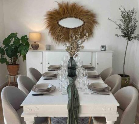 Fournoules House | Quaint Maison de Campagne: Family-Friendly Retreat in Nature