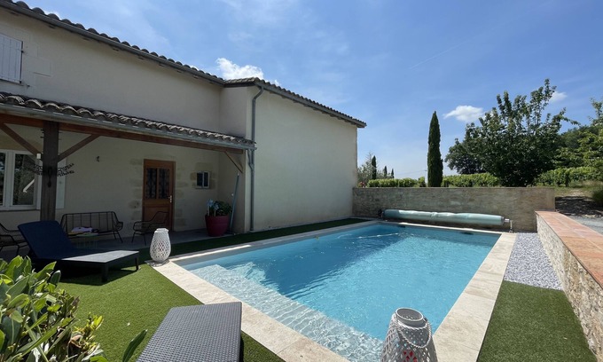Massugas House | Tranquil Maison de Campagne with Pool Near Saint-Émilion