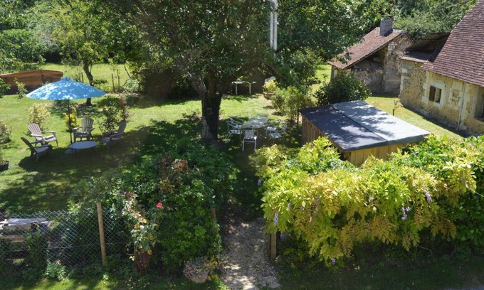 Veuil House | Charming Renovated Country Home with Garden near Valençay