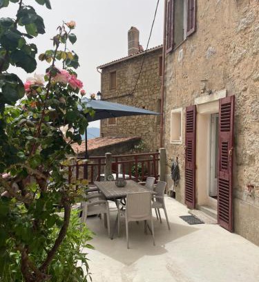 Coggia House | Renovated Maison de Caractère in Coggia – 10/10 Reviews!