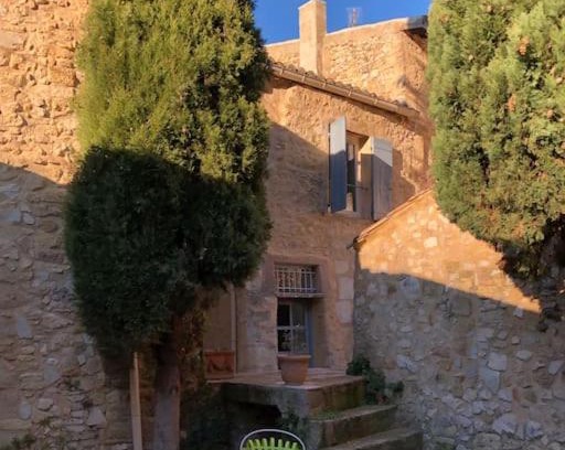 Robion House | Discover Maison de caractère in the Heart of Provence