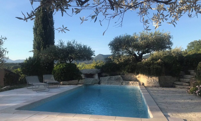 Puymeras House | Mesmerizing Maison de Charme with Hill Views and Pool
