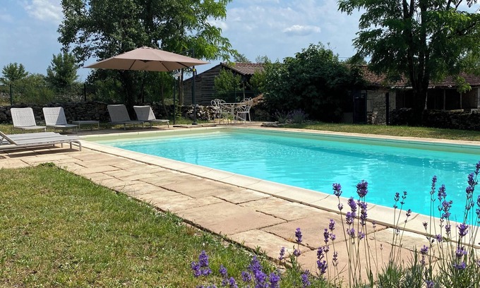 Grezes House | Cozy Maison de Charme with Private Pool and Ocean Views