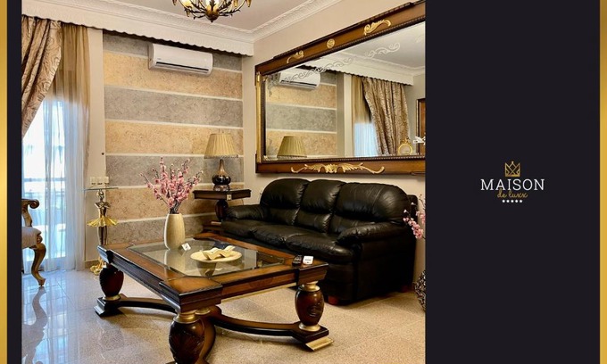 Larissa Apartment | Pet-Friendly Maison De Luxx A5 Apartment in Larissa