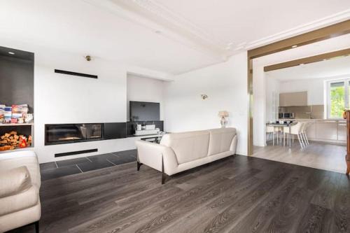 Tramelan Apartment | Maison de Maître