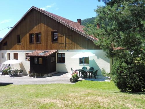 La Bresse House | Cozy Maison de Montagne: Ideal for Families & Activities
