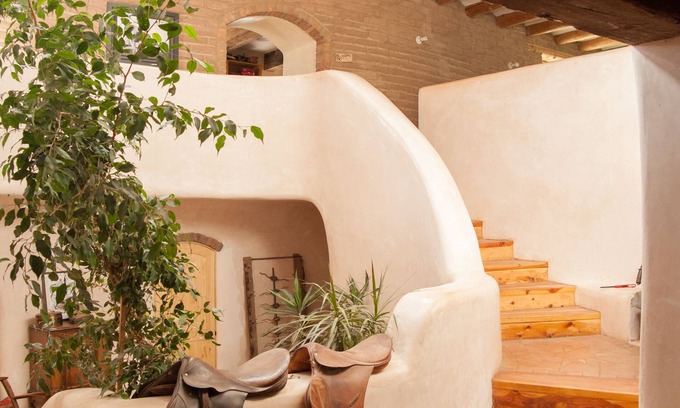 Cedaredge Bed & Breakfast | Guest Rated 10/10 at Maison de Terre with Spa & Breakfast