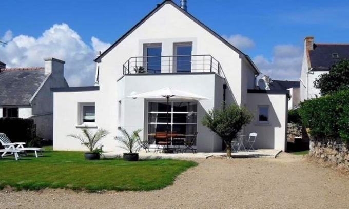 Poulgoazec House | Maison de Vacances