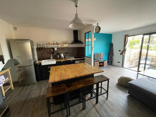 Valensole House | Charming Maison de Village with Terrace & Family Amenities