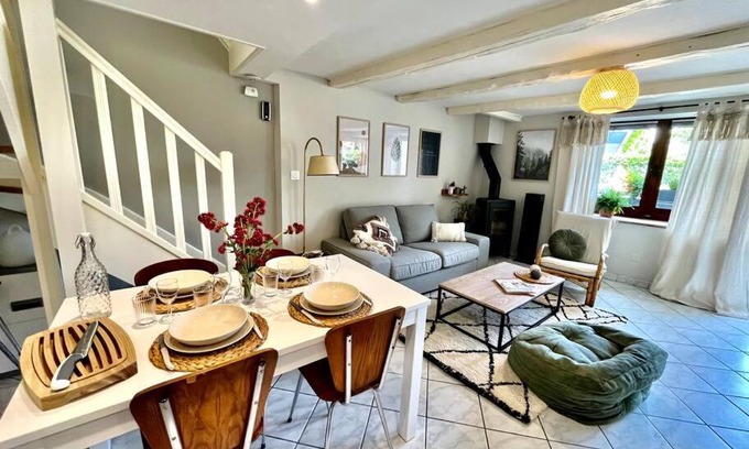 Messery House | Charming Maison de village: Child-Friendly & Highly Rated