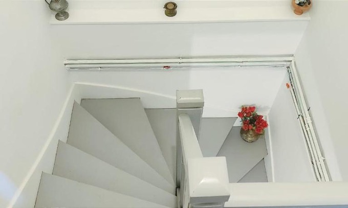 Montlucon House | Inviting Maison de Ville: Perfect for Families with Kitchen