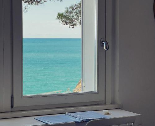 Numana Apartment | Explore Maison del Bassotto: Oceanfront Pet-Friendly Haven