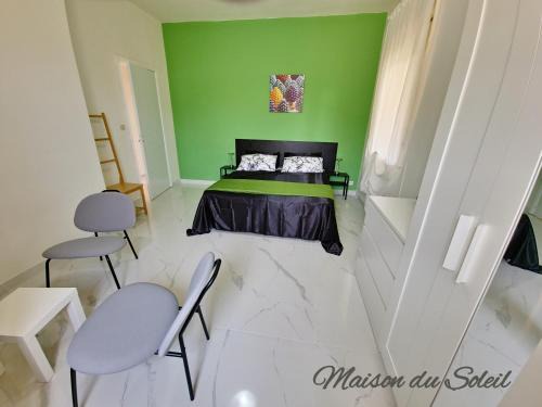 Agnone Bagni Apartment | Experience Oceanfront Bliss at Maison du Soleil Hotel