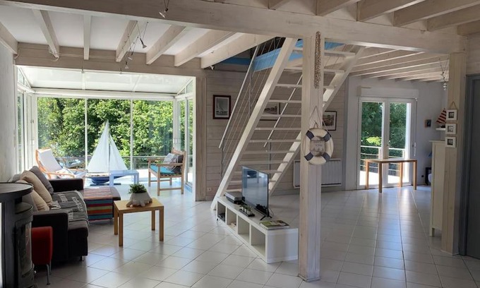 Guerande House | Charming Retreat with Pond Views and Hot Tub at Sandun