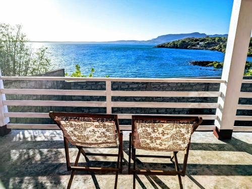 Antsiranana House | Seaside Retreat: Family & Pet-Friendly Getaway Awaits