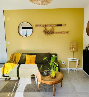 Saint-Victor-la-Coste Apartment | Bright T2 with Garden Terrace & Parking - Guest Rated 9.8