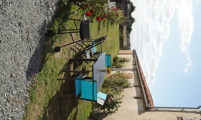 Chaille-les-Marais House | Renovated Retreat with Lake Views and Spa Amenities