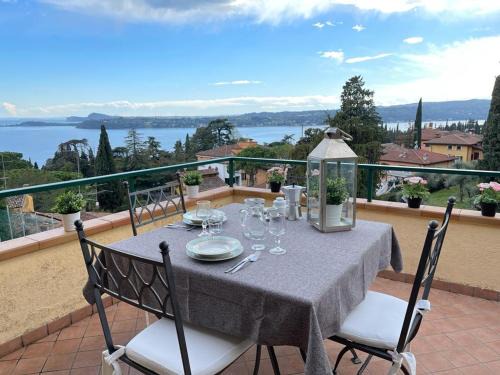 Gardone Riviera House | Discover Maison Faustinoni: Pet & Child-Friendly Retreat