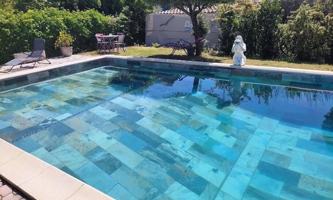 Saint-Martin-de-Valgalgues Villa | Bright and Spacious Maison with Pool for Family Getaways