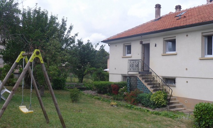 Noidans-les-Vesoul House | Maison gite complète à Vesoul
