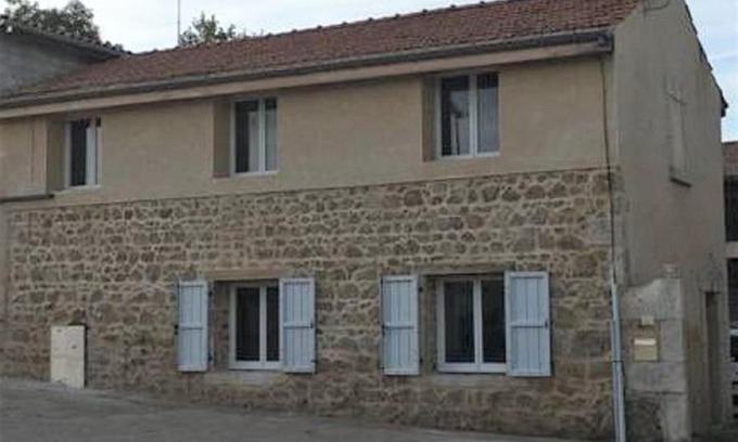 Roisey House | Spacious Maison Grande Capacité with Family-Friendly Amenities