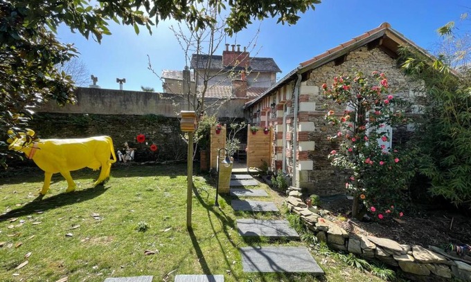 Saint-Jacques - Pirmil House | Top-Rated Family-Friendly Stay at La Laiterie de la Plume